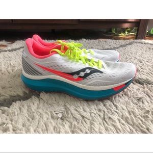 Saucony Endorphin Speed